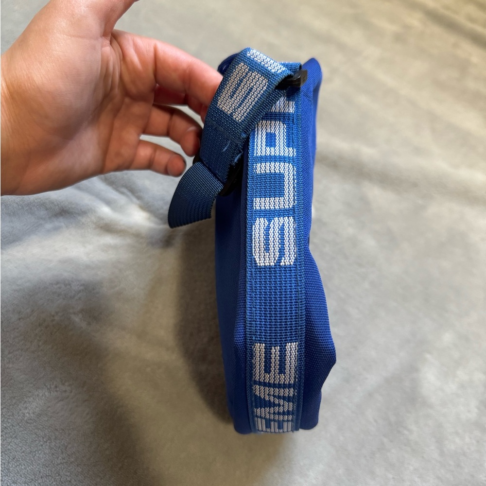 Blue Supreme Shoulder Bag - Picture 4 of 6